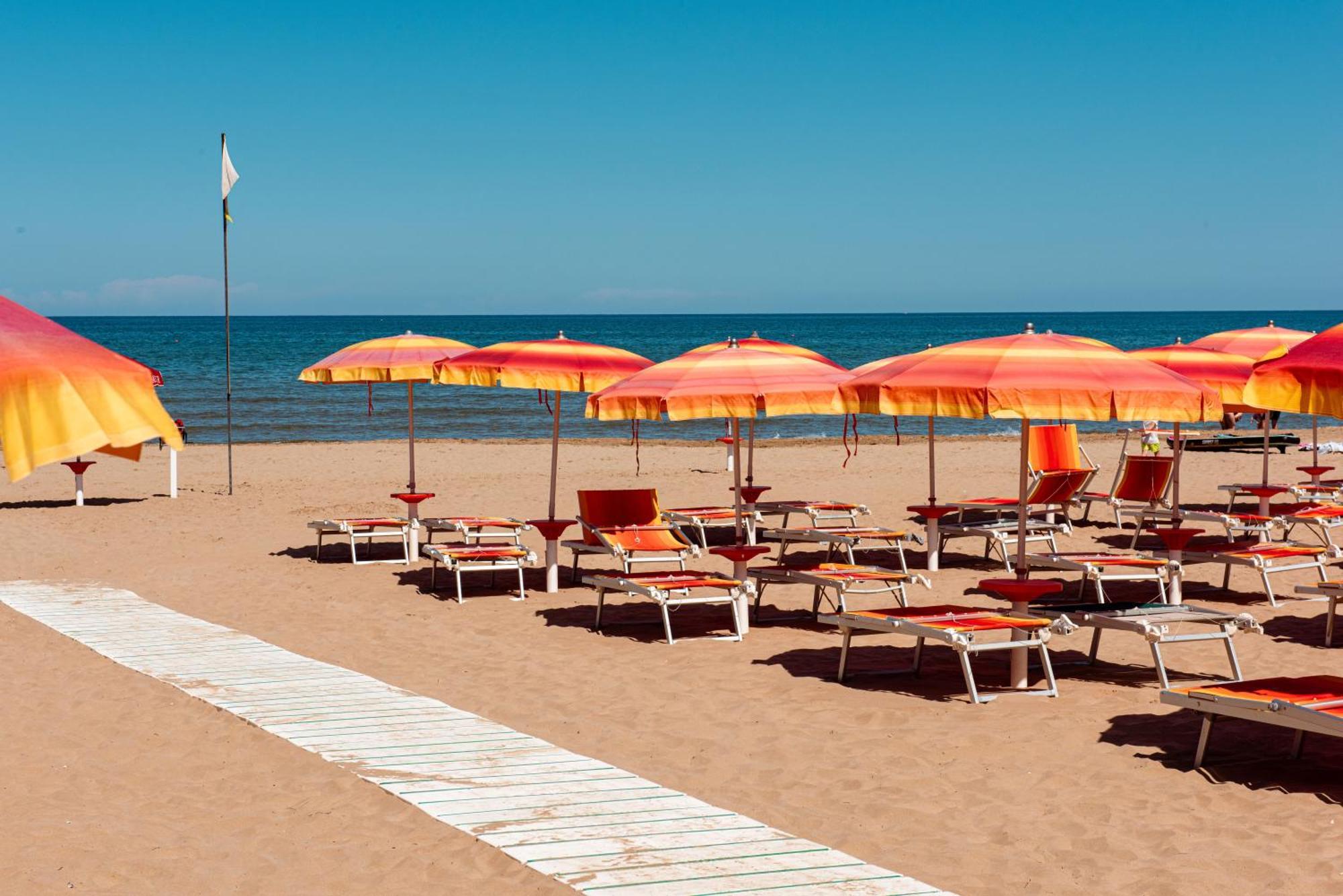 Villaggio Camping Punta Lunga Vieste Extérieur photo